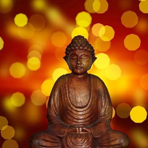 Putting a Buddha statue at home in 5 questions